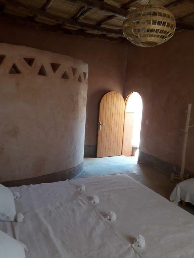 Tigmi Hamid Decouverte Des Traditions Et De La Culture Berbere Aït Benhaddou Eksteriør bilde